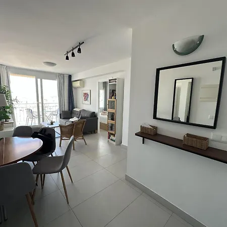 Apartamento Coronado 4 *